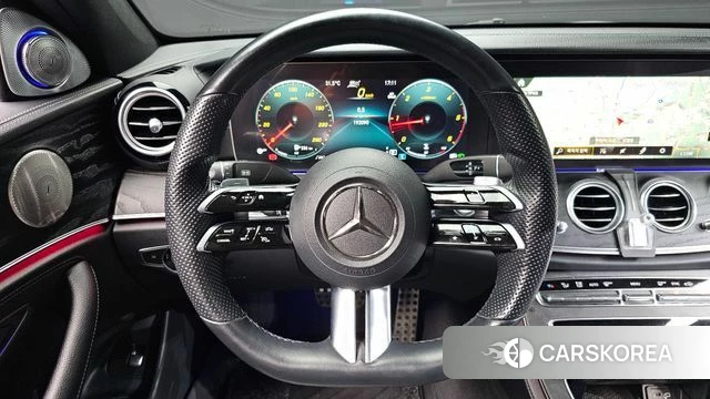 Mercedes-Benz E-Class W213 2022 Белый из Кореи, фото 4