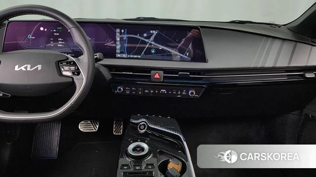 Kia EV6 2021 Серебристо-серый из Кореи, фото 4