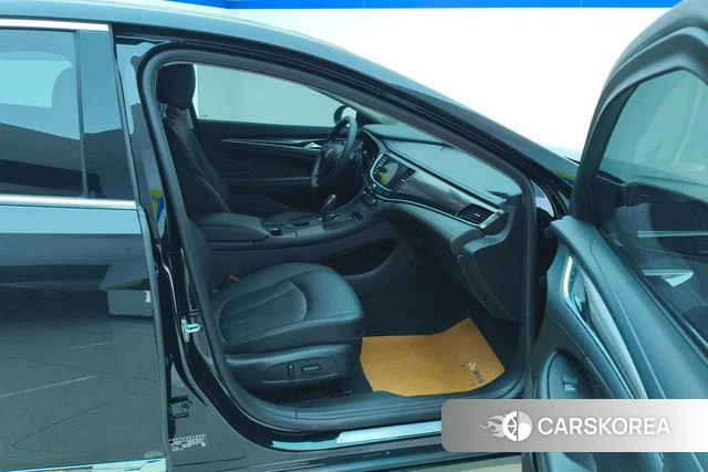 Buick Lacrosse 2023 Черный из Китая, фото 4