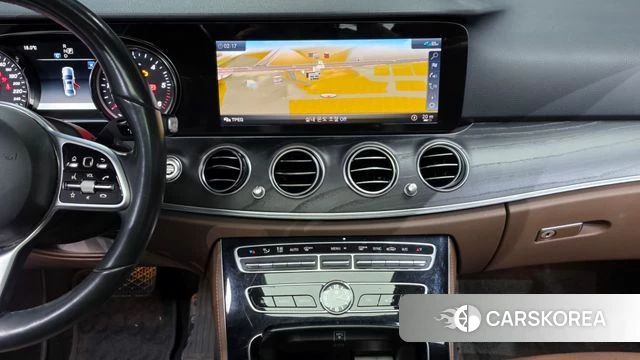 Mercedes-Benz E-Class W213 2020 Белый из Кореи, фото 4