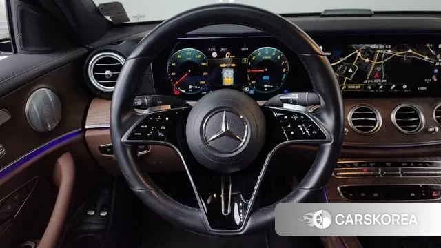 Mercedes-Benz E-Class W213 2020 Белый из Кореи, фото 4