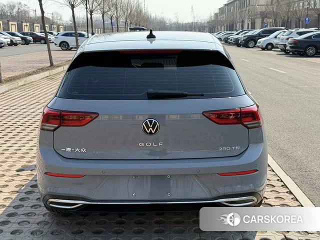 Volkswagen Golf 2022 Темно-серый из Китая, фото 4