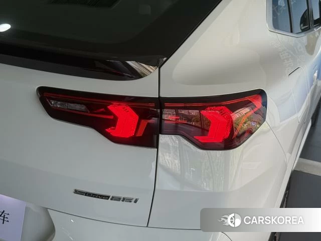 BMW X2 (import) 2025 Белый из Китая, фото 4