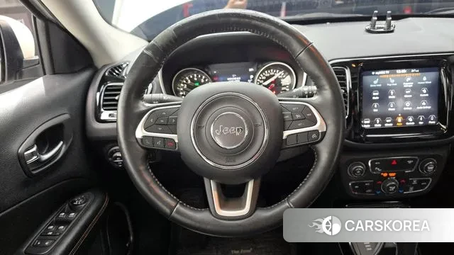 Jeep Compass 2nd Generation 2019 Белый из Кореи, фото 4