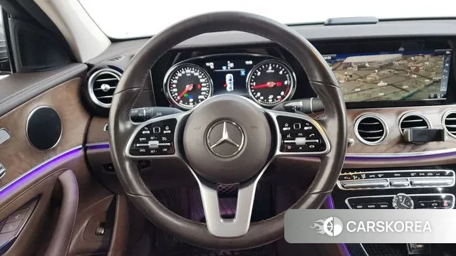 Mercedes-Benz E-Class W213 2019 Серый из Кореи, фото 4