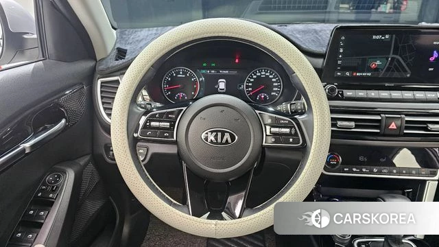 Kia Seltos 2020 Белый из Кореи, фото 4