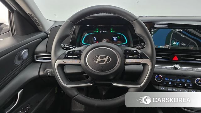 Hyundai The New Avante Hybrid (CN7) 2025 Белый из Кореи, фото 4