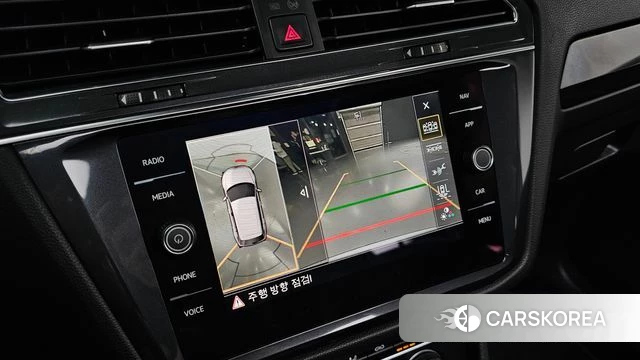 Volkswagen Tiguan Allspace 2020 Серебристо-серый из Кореи, фото 4