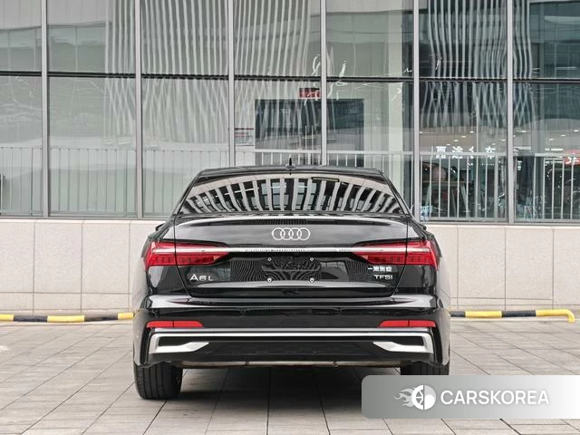 Audi A6L 2025 Черный из Китая, фото 4