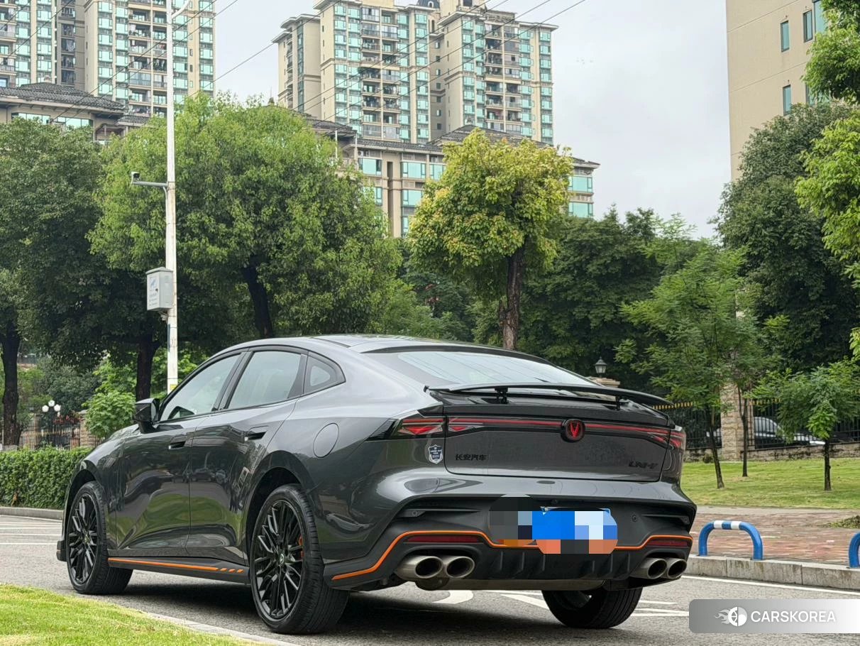 Chang'an UNI-V 2025 Темно-серый из Китая, фото 4