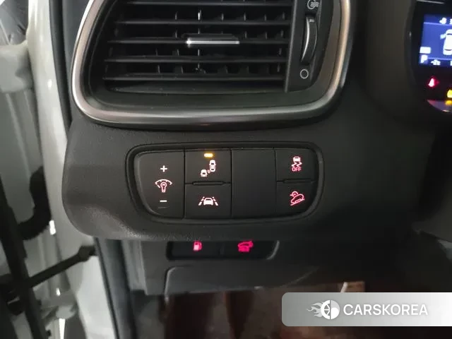 Kia The New Sorento 2018 Белый из Кореи, фото 4