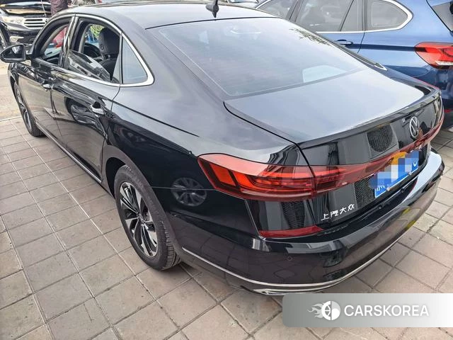 Volkswagen Passat 2022 Черный из Китая, фото 4