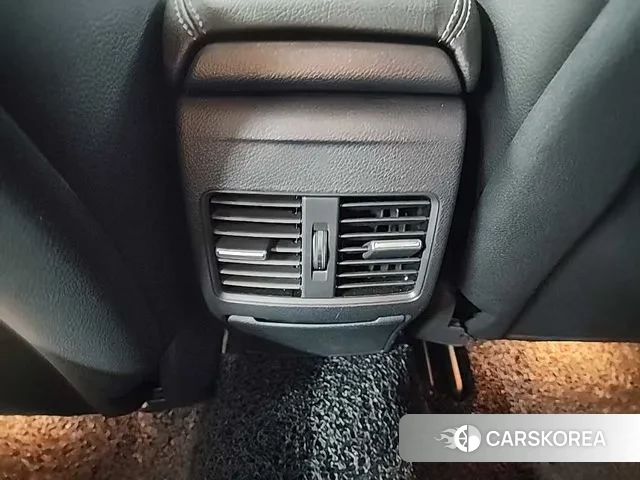 Mercedes-Benz GLA-Class X156 2018 Черный из Кореи, фото 4