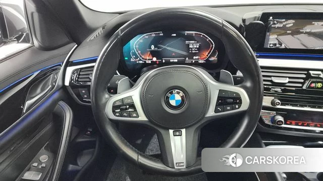 BMW 5 Series (G30) 2020 Серый из Кореи, фото 4