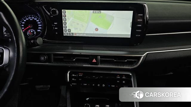 Kia K5 3rd generation 2022 Черный из Кореи, фото 4