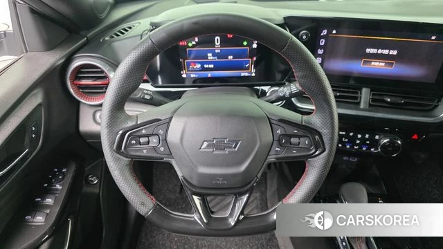 Chevrolet (GM Daewoo) Trax Crossover 2023 Белый из Кореи, фото 4