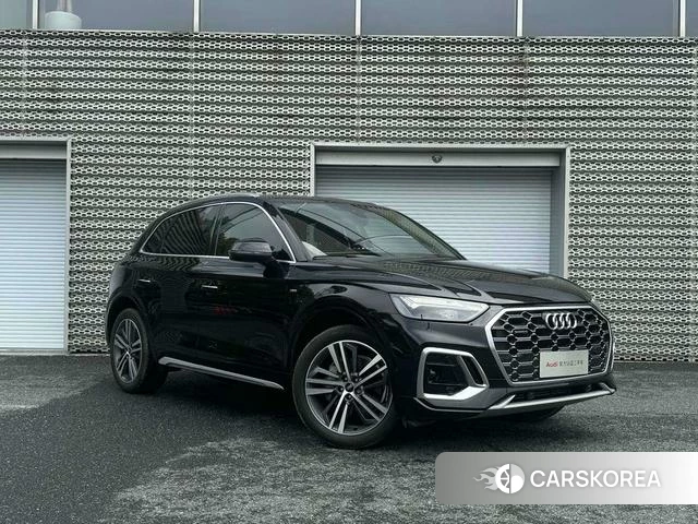Audi Q5L 2022 Черный из Китая, фото 4