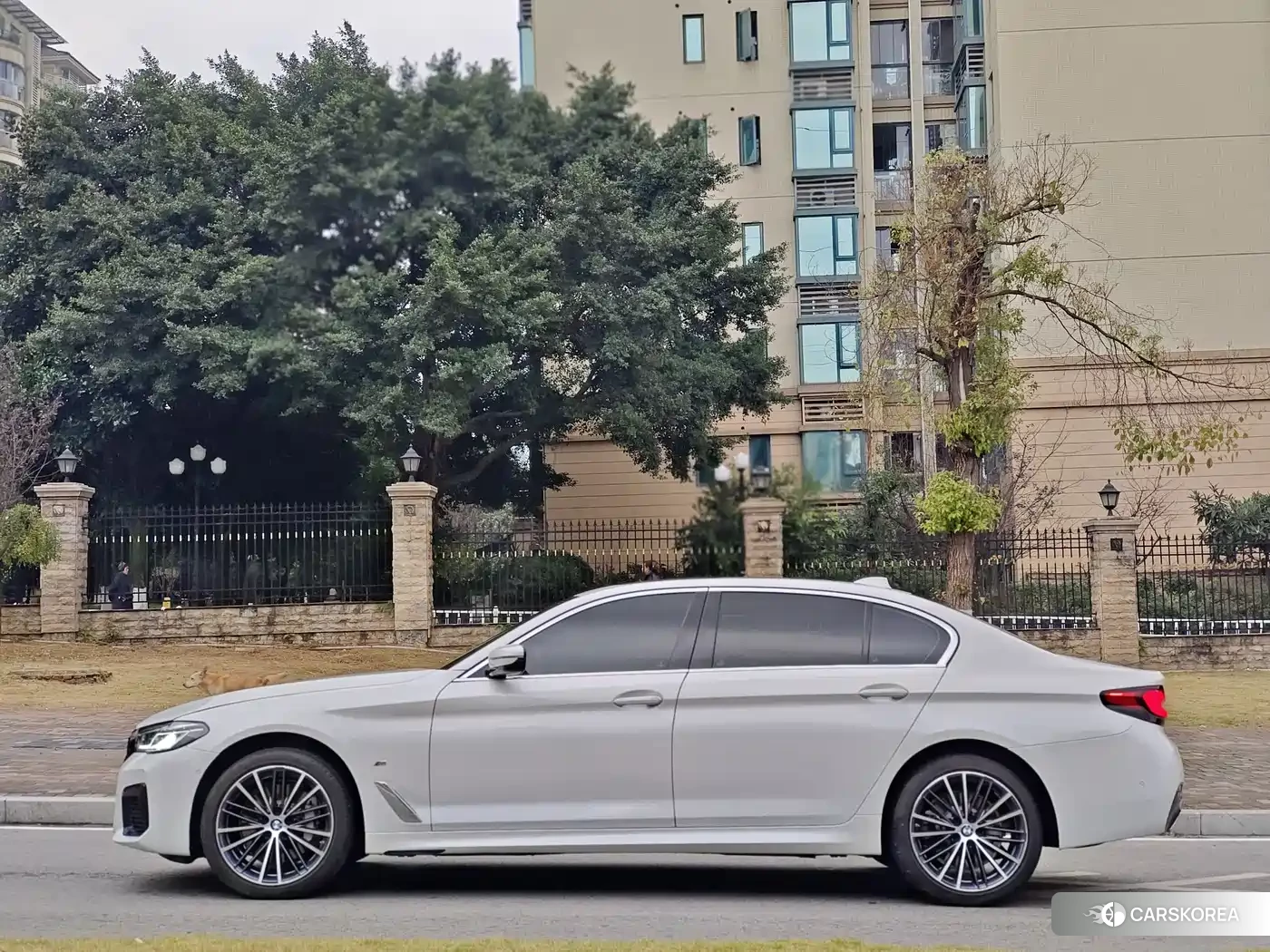 BMW 5 series 2024 Белый из Китая, фото 4