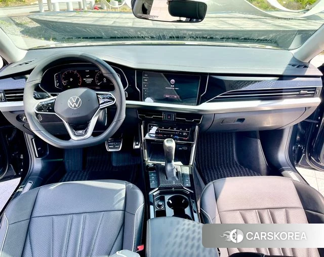 Volkswagen Passat 2024 Черный из Китая, фото 4