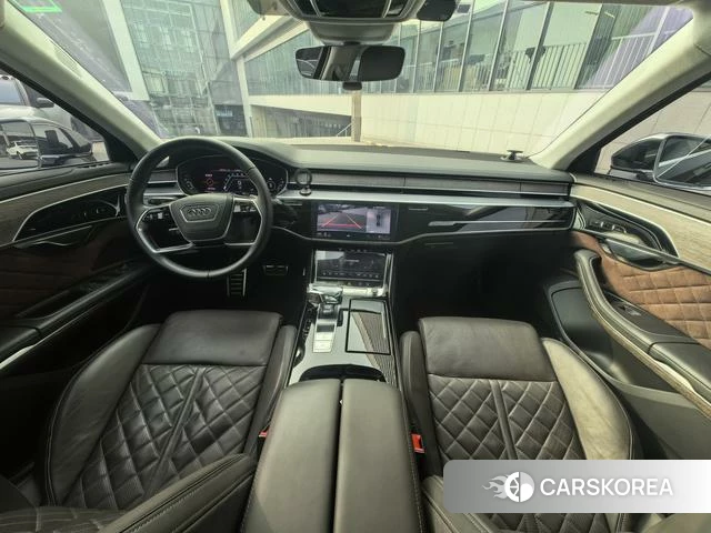 Audi A8 2024 Черный из Китая, фото 4