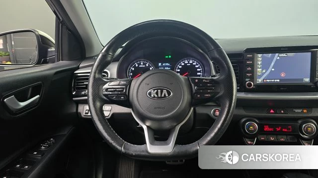 Kia Stonic 2018 Черный из Кореи, фото 4
