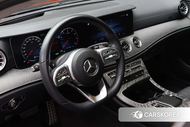 Mercedes-Benz CLS 2021 Красный из Китая, фото 4