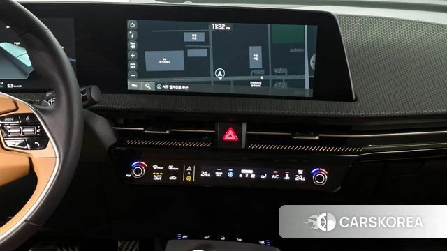 Kia EV6 2023 Черный из Кореи, фото 4