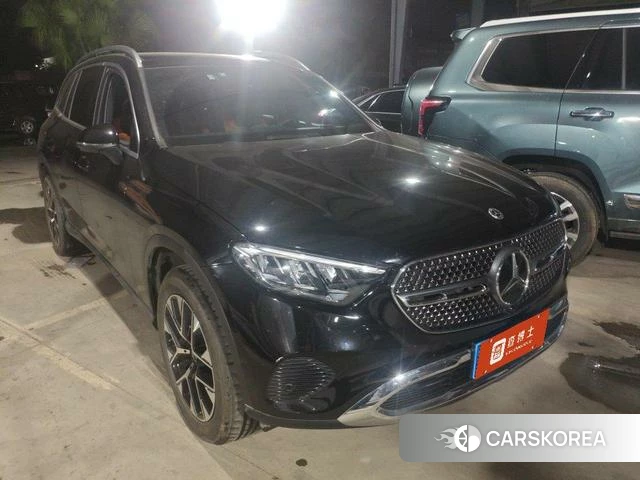 Mercedes-Benz GLC 2023 Черный из Китая, фото 4
