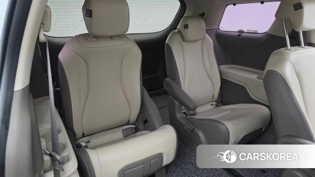 Kia Carnival 4th generation 2022 Белый из Кореи, фото 4