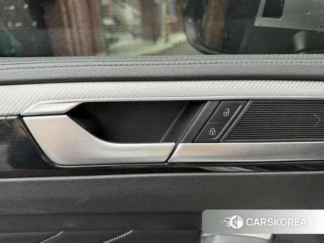 Volkswagen Arteon 2022 Белый из Кореи, фото 4