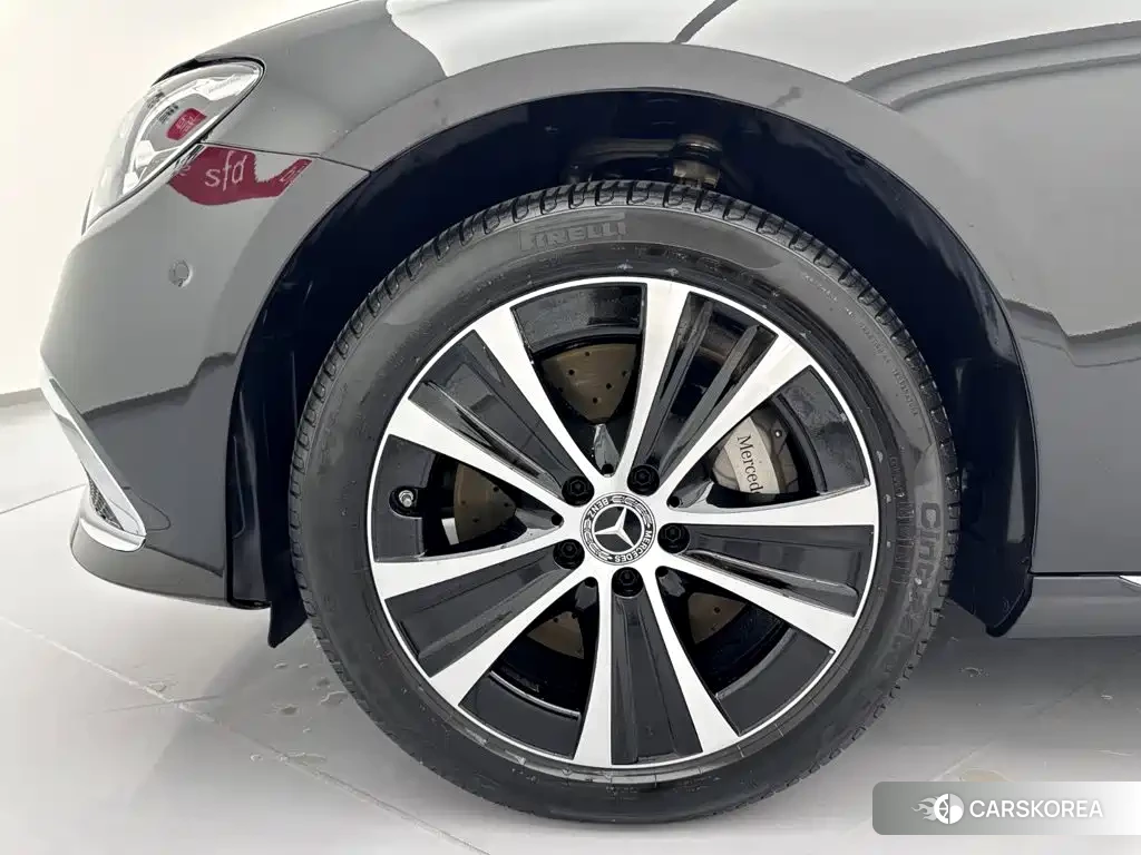 Mercedes-Benz E-Class 2022 Черный из Китая, фото 4
