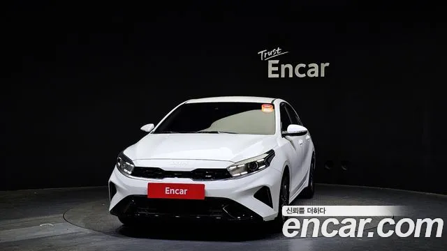 Kia The New K3 2nd generation 2023 Белый из Кореи, фото 4