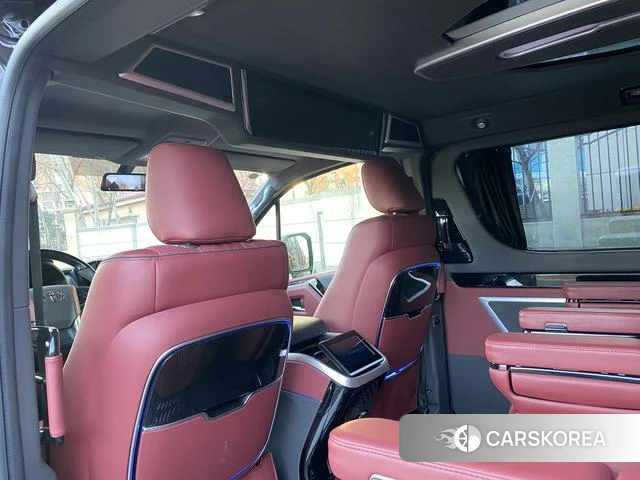 Toyota Granvia (overseas) 2024 Черный из Китая, фото 4