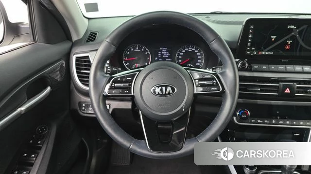 Kia Seltos 2021 Белый из Кореи, фото 4