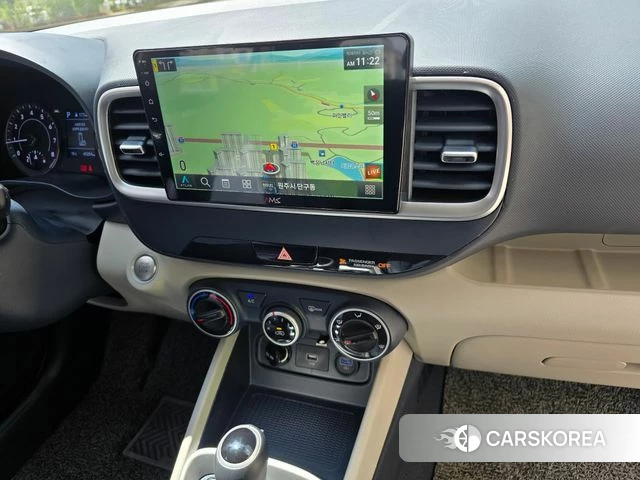 Hyundai Venue 2021 Белый из Кореи, фото 4
