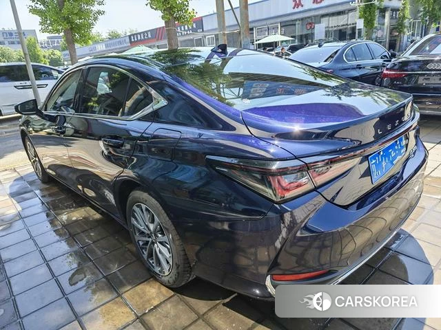 Lexus ES 2025 Синий из Китая, фото 4