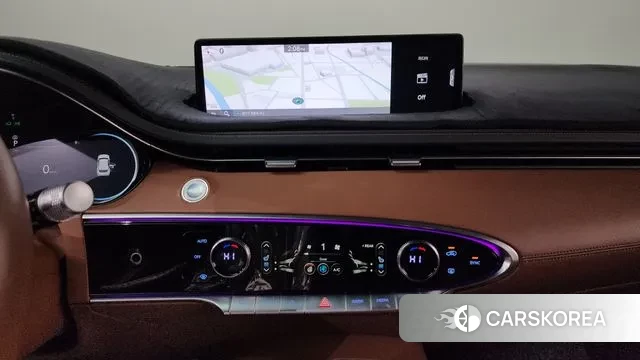 Genesis GV70 2021 Черный из Кореи, фото 4