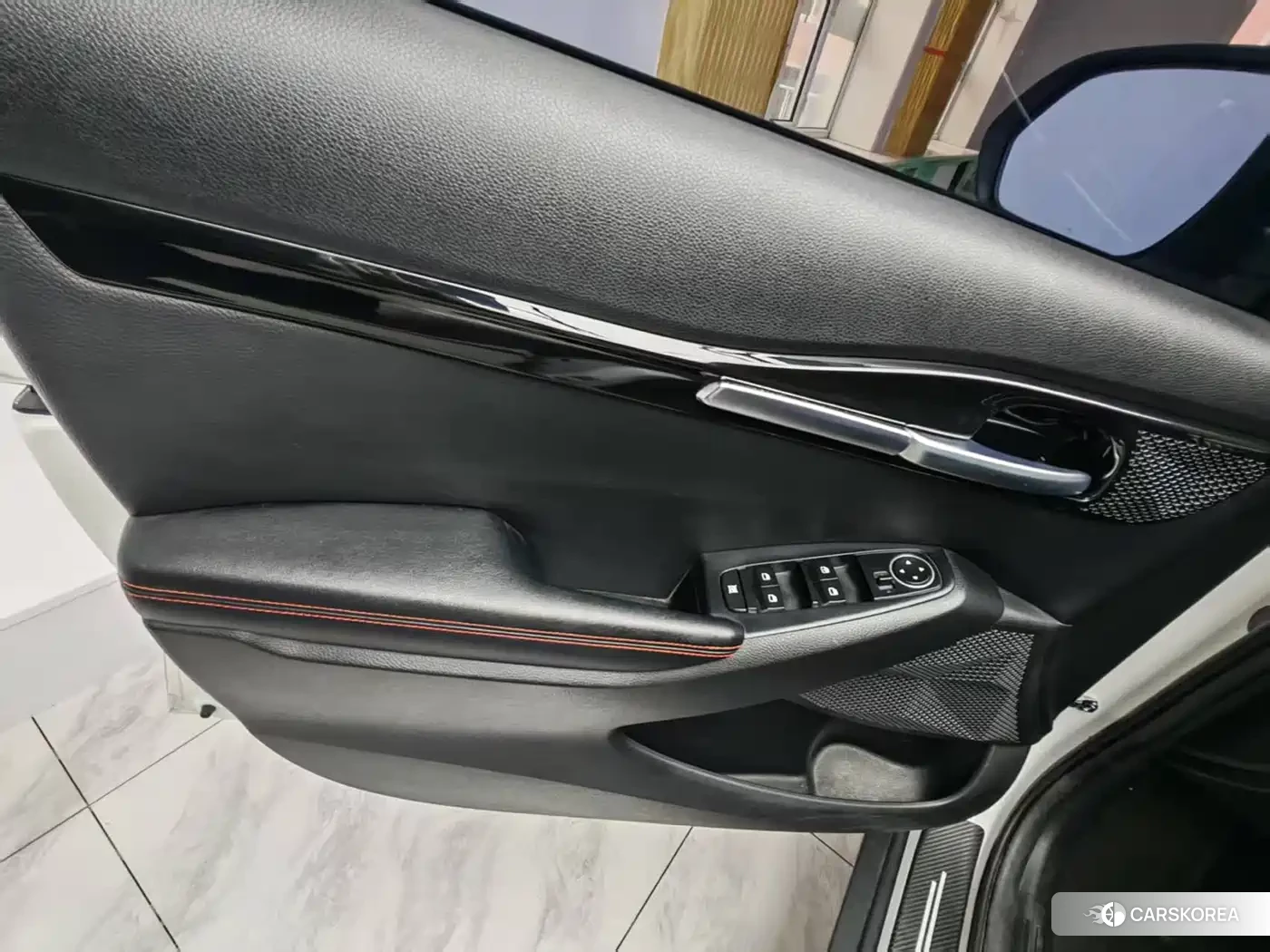 Kia KX3 proud run 2021 Белый из Китая, фото 4