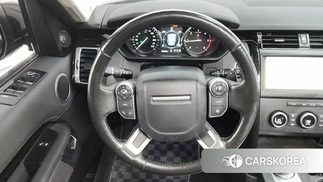 Land Rover Discovery 5 2018 Черный из Кореи, фото 4