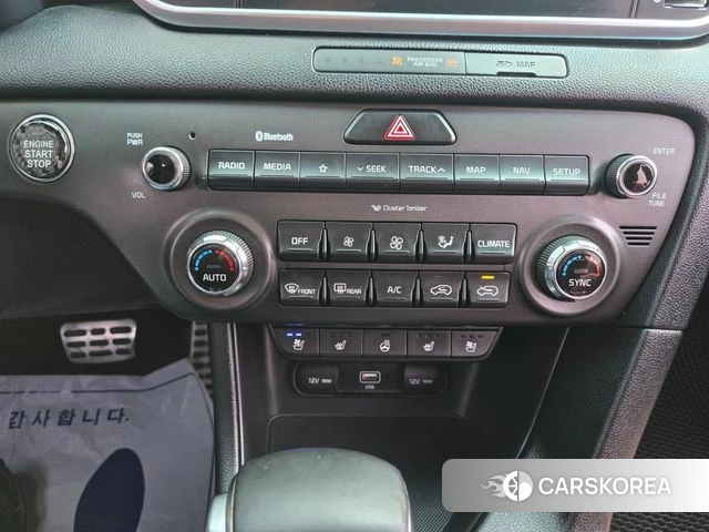 Kia Sportage The Bold 2020 Серебристо-серый из Кореи, фото 4