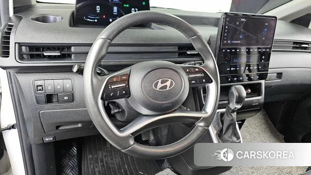 Hyundai Staria 2024 Белый из Кореи, фото 4