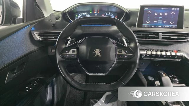 Peugeot 5008 second generation 2018 Черный из Кореи, фото 4