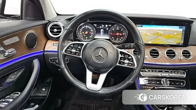 Mercedes-Benz E-Class W213 2019 Белый из Кореи, фото 4