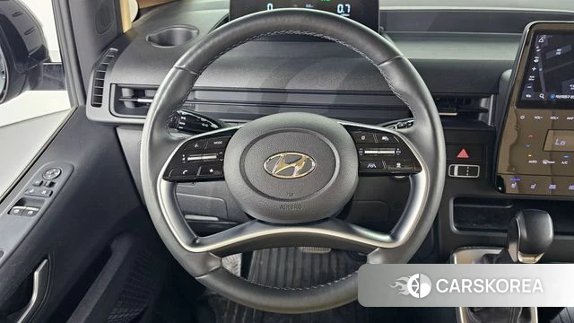 Hyundai Staria 2023 Черный из Кореи, фото 4