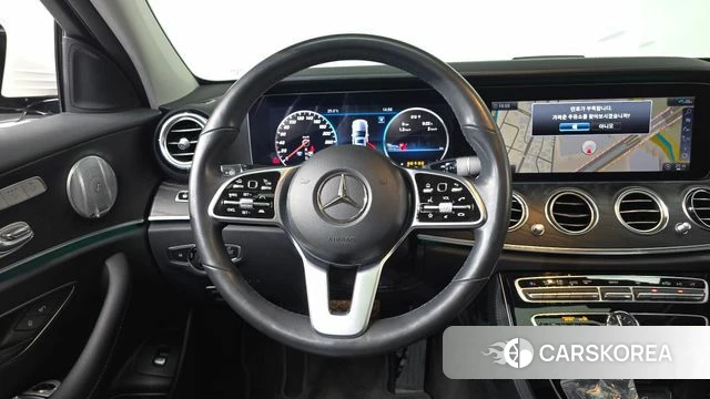 Mercedes-Benz E-Class W213 2019 Белый из Кореи, фото 4