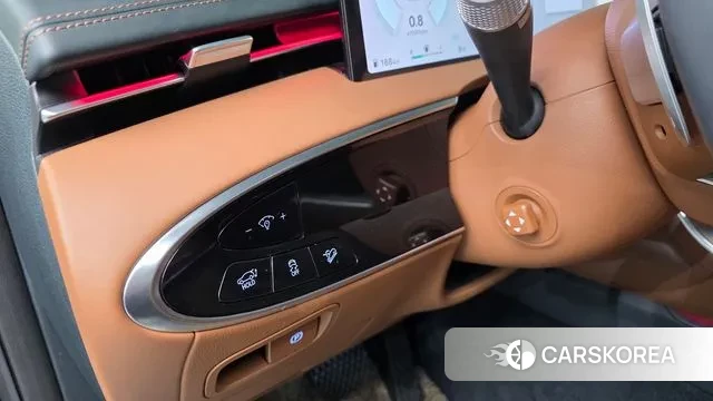 Genesis GV70 2024 Черный из Кореи, фото 4