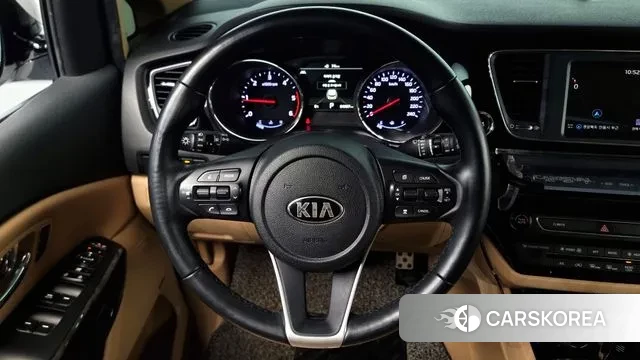 Kia The New Carnival 2019 Белый из Кореи, фото 4