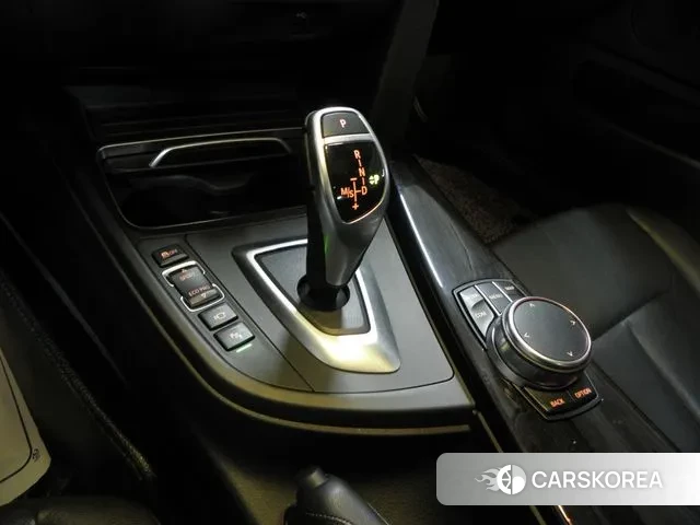 BMW 4 Series (F32) 2018 Белый из Кореи, фото 4