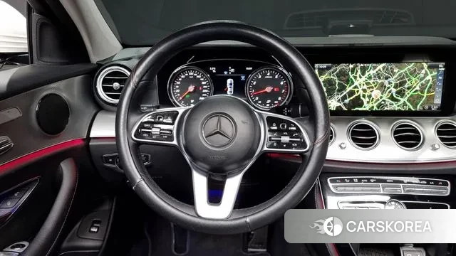 Mercedes-Benz E-Class W213 2019 Белый из Кореи, фото 4