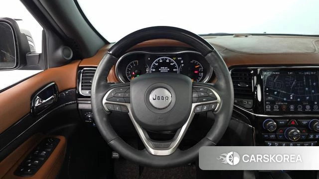 Jeep Grand Cherokee 2021 Черный из Кореи, фото 4